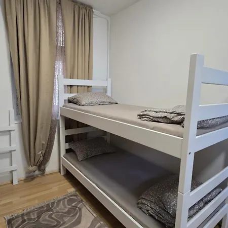 شقة Centar Pozege, Stan Za Odmor Požega