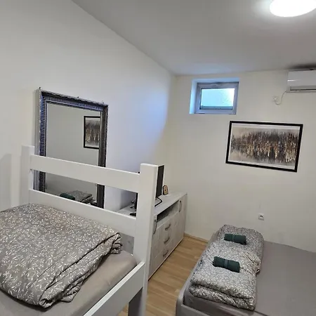 Centar Pozege, Stan Za Odmor Požega